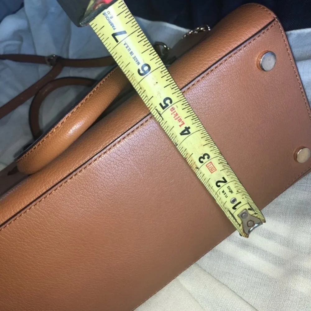 MK Hamilton Medium Handbag - Picture 7 of 13